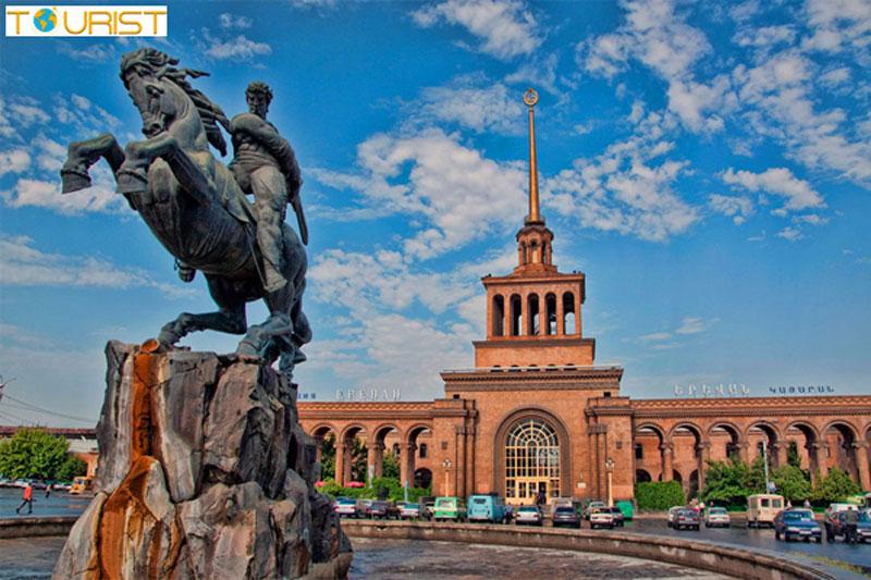جاهای-دیدنی-ارمنستان-1 (1).jpg